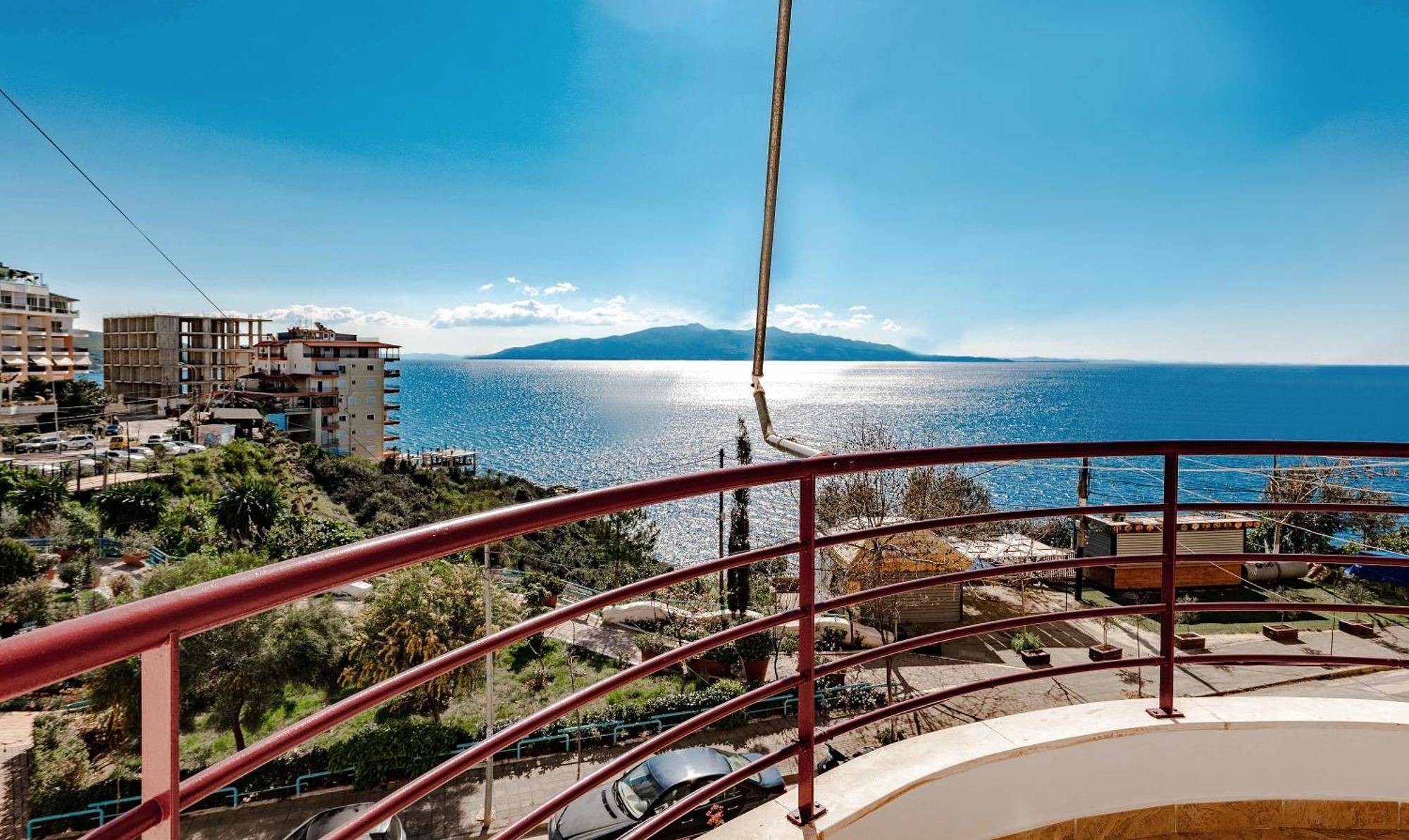 Sunny Apts Саранда Экстерьер фото