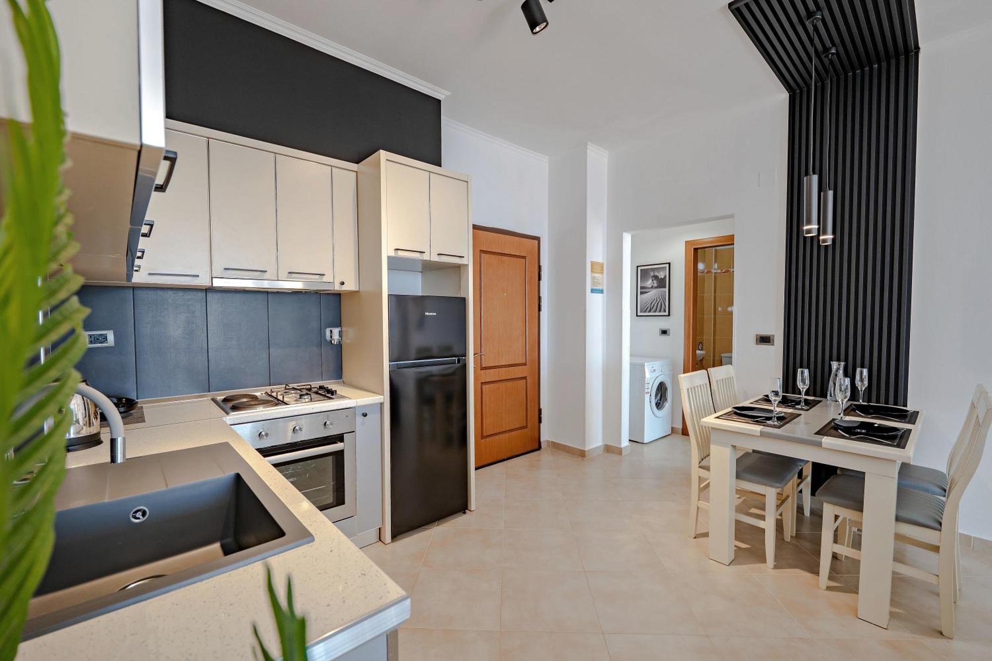 Sunny Apts Саранда Экстерьер фото